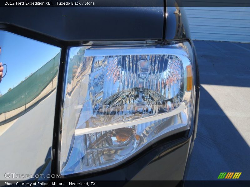 Tuxedo Black / Stone 2013 Ford Expedition XLT