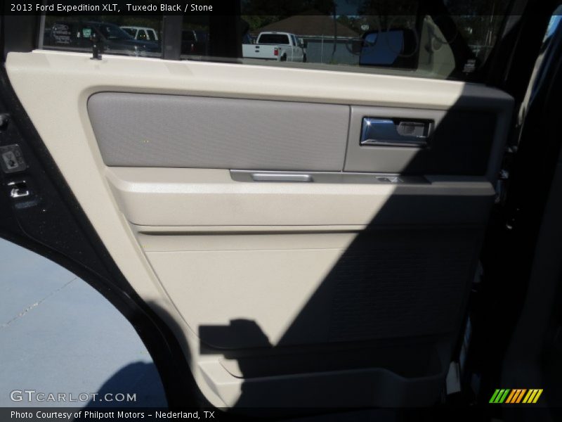 Tuxedo Black / Stone 2013 Ford Expedition XLT