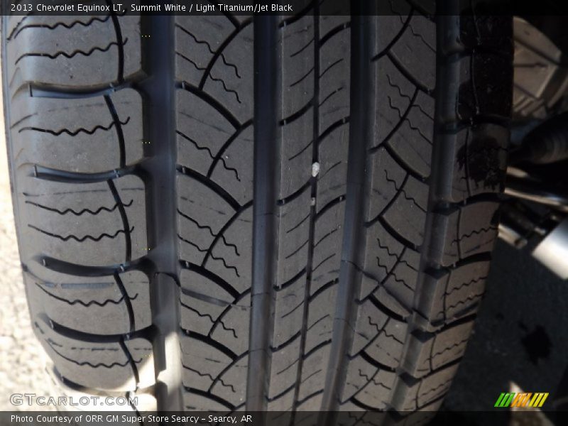 Summit White / Light Titanium/Jet Black 2013 Chevrolet Equinox LT