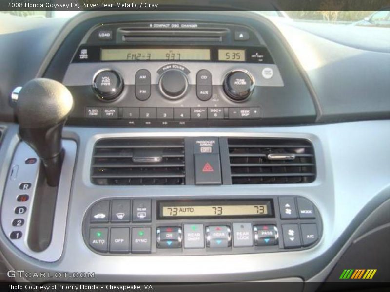 Silver Pearl Metallic / Gray 2008 Honda Odyssey EX