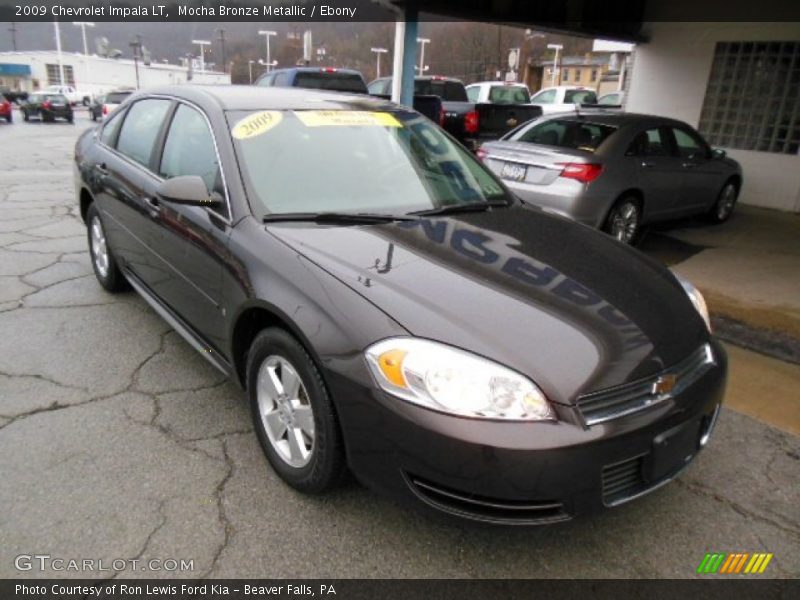 Front 3/4 View of 2009 Impala LT