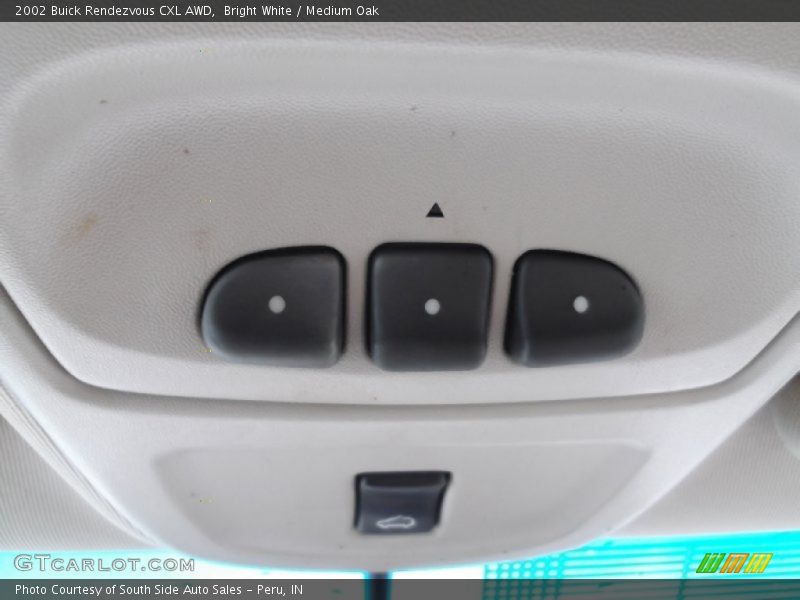 Bright White / Medium Oak 2002 Buick Rendezvous CXL AWD