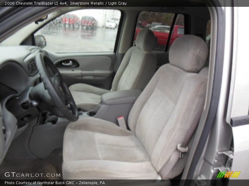 Silverstone Metallic / Light Gray 2006 Chevrolet TrailBlazer LS 4x4