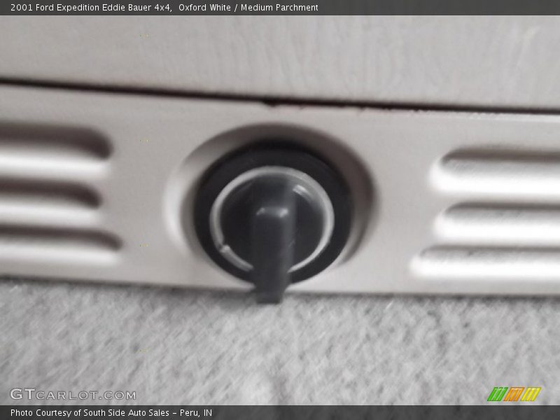 Oxford White / Medium Parchment 2001 Ford Expedition Eddie Bauer 4x4