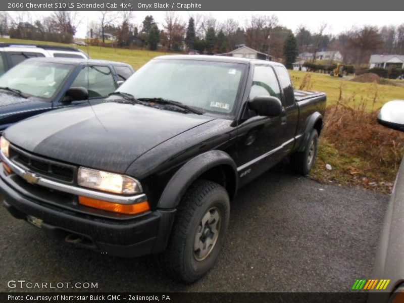 Onyx Black / Graphite 2000 Chevrolet S10 LS Extended Cab 4x4