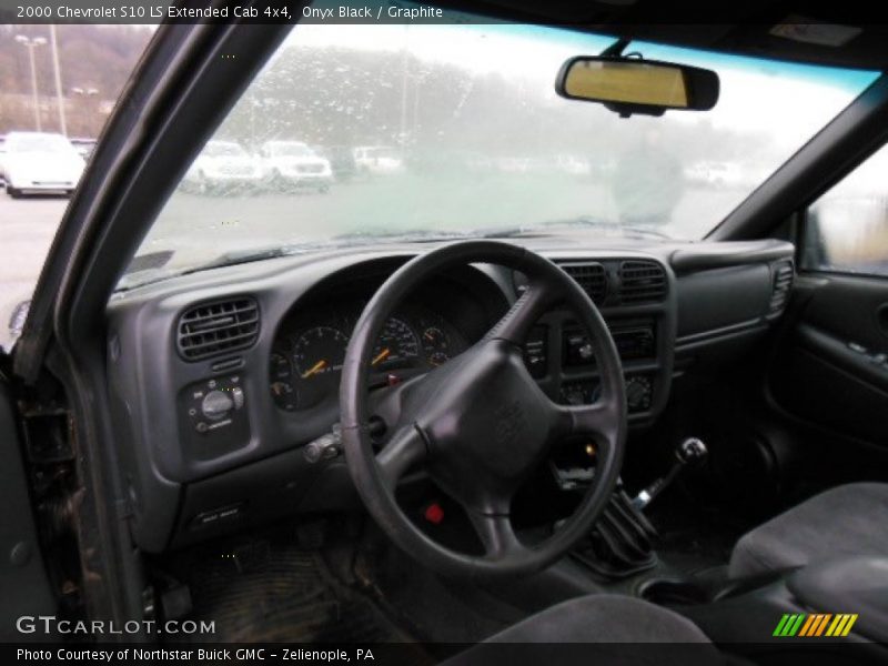 Onyx Black / Graphite 2000 Chevrolet S10 LS Extended Cab 4x4