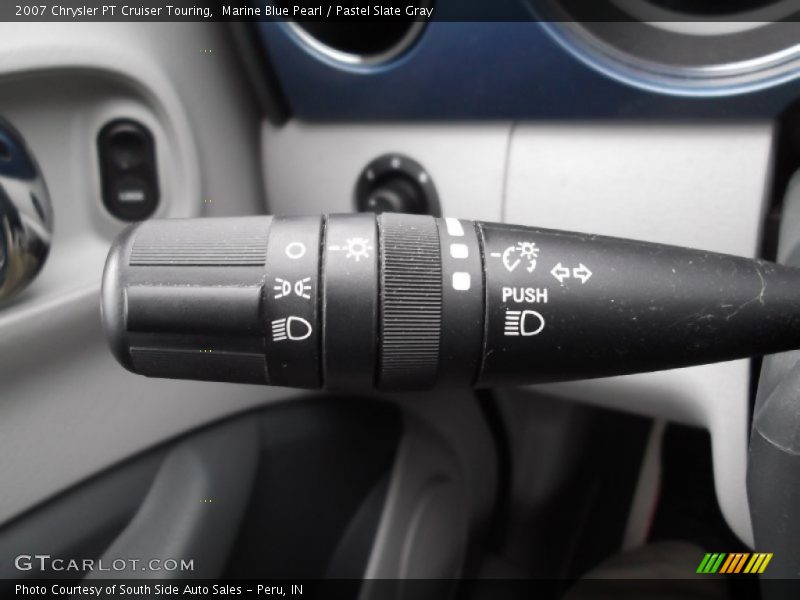 Controls of 2007 PT Cruiser Touring