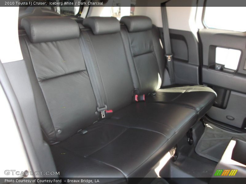 Iceberg White / Dark Charcoal 2010 Toyota FJ Cruiser
