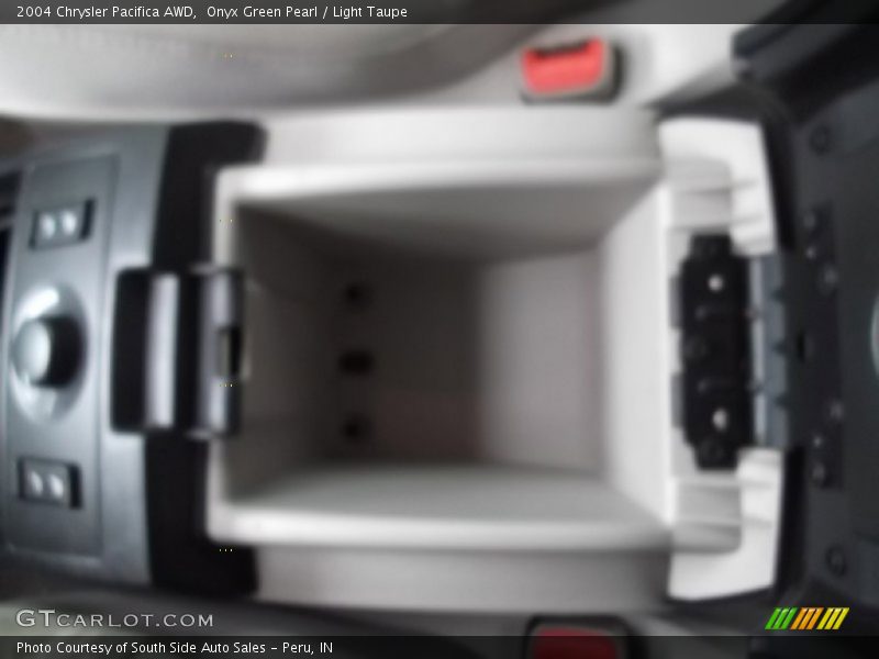 Onyx Green Pearl / Light Taupe 2004 Chrysler Pacifica AWD