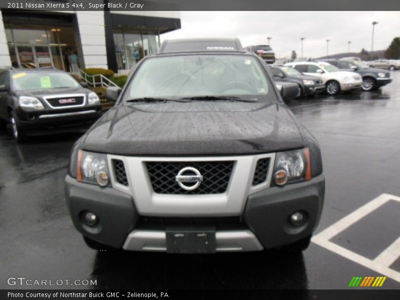 Super Black / Gray 2011 Nissan Xterra S 4x4