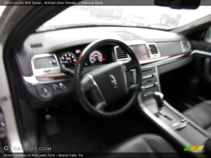 Brilliant Silver Metallic / Charcoal Black 2009 Lincoln MKS Sedan