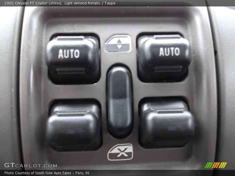 Light Almond Metallic / Taupe 2002 Chrysler PT Cruiser Limited