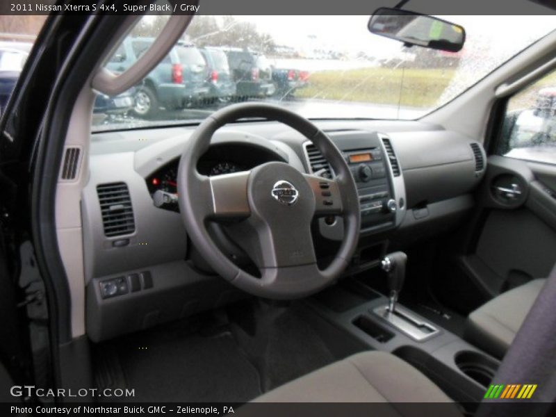 Super Black / Gray 2011 Nissan Xterra S 4x4