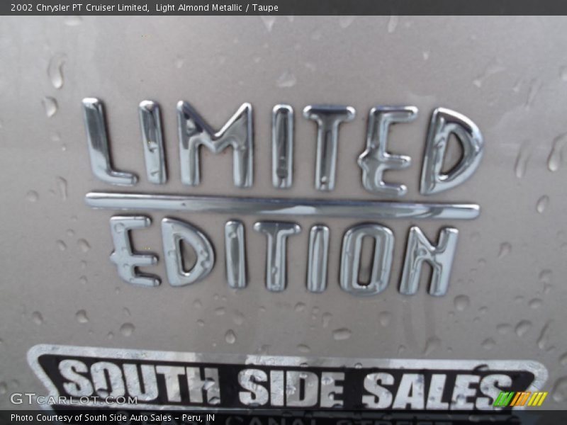Light Almond Metallic / Taupe 2002 Chrysler PT Cruiser Limited