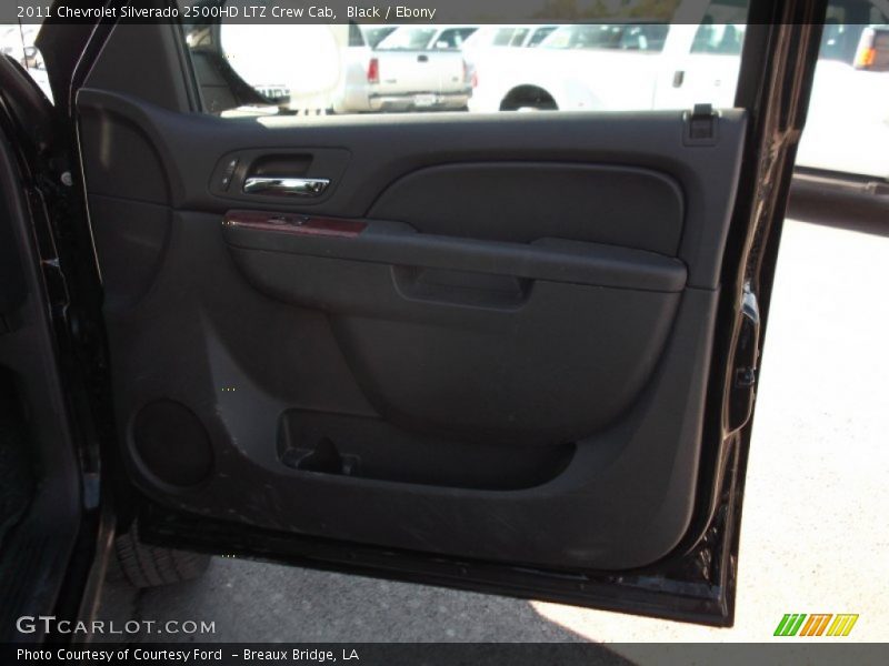 Black / Ebony 2011 Chevrolet Silverado 2500HD LTZ Crew Cab