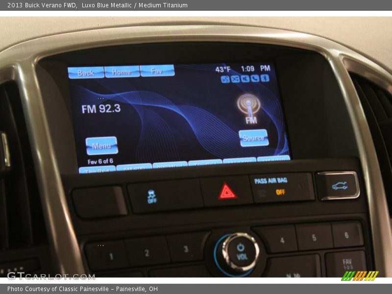 Luxo Blue Metallic / Medium Titanium 2013 Buick Verano FWD