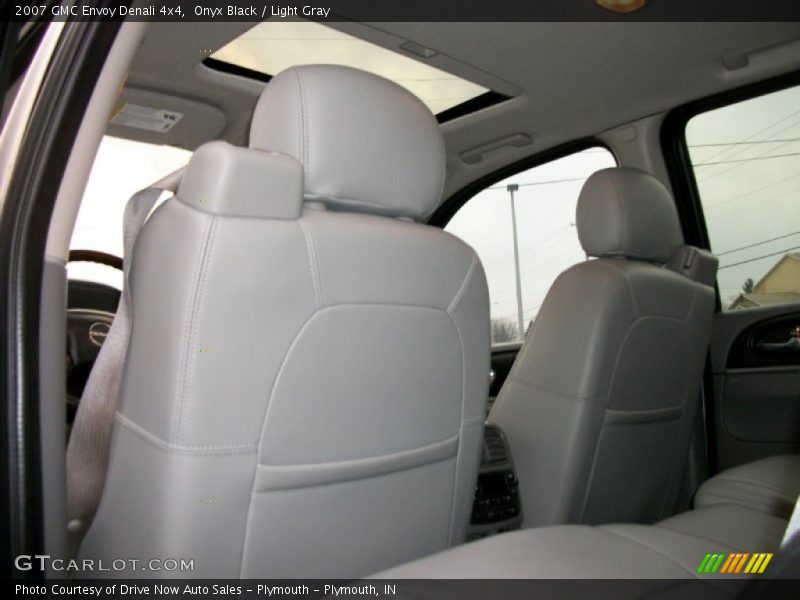 Onyx Black / Light Gray 2007 GMC Envoy Denali 4x4