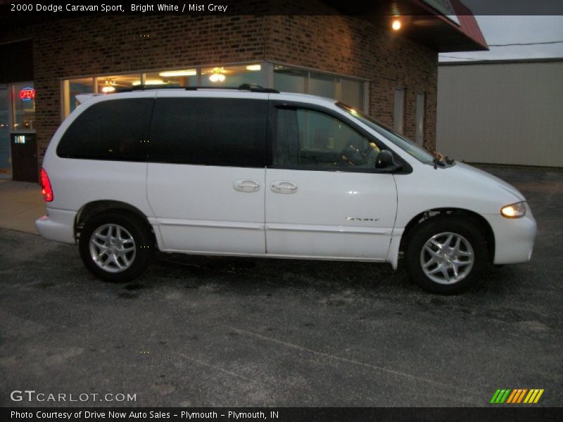 Bright White / Mist Grey 2000 Dodge Caravan Sport
