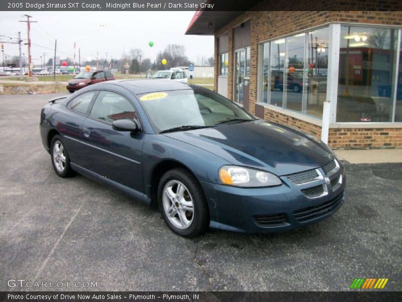 Front 3/4 View of 2005 Stratus SXT Coupe