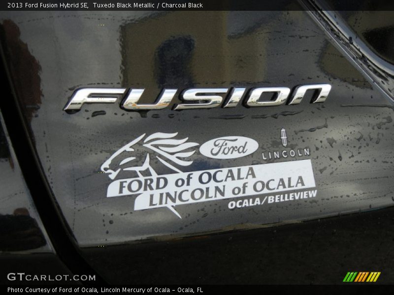 Tuxedo Black Metallic / Charcoal Black 2013 Ford Fusion Hybrid SE