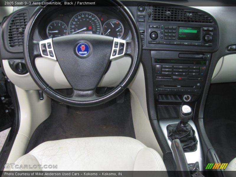 Dashboard of 2005 9-3 Aero Convertible