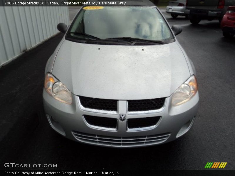 Bright Silver Metallic / Dark Slate Grey 2006 Dodge Stratus SXT Sedan
