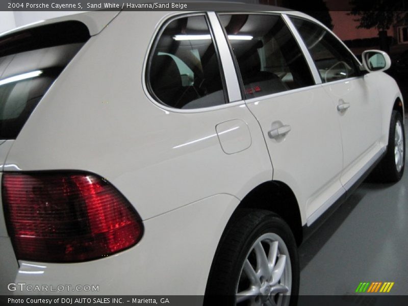 Sand White / Havanna/Sand Beige 2004 Porsche Cayenne S