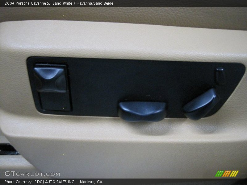 Sand White / Havanna/Sand Beige 2004 Porsche Cayenne S