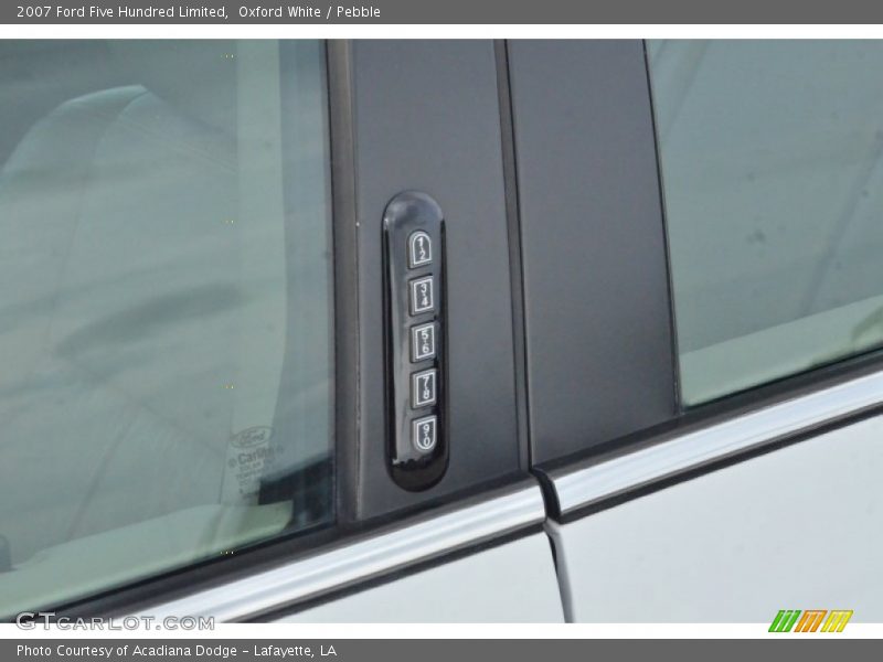 Oxford White / Pebble 2007 Ford Five Hundred Limited
