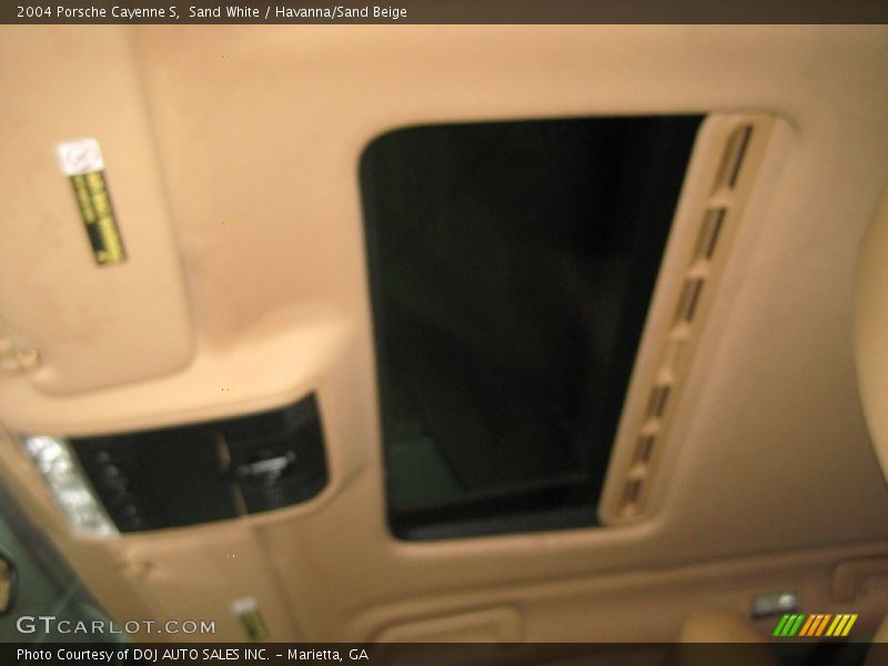 Sand White / Havanna/Sand Beige 2004 Porsche Cayenne S