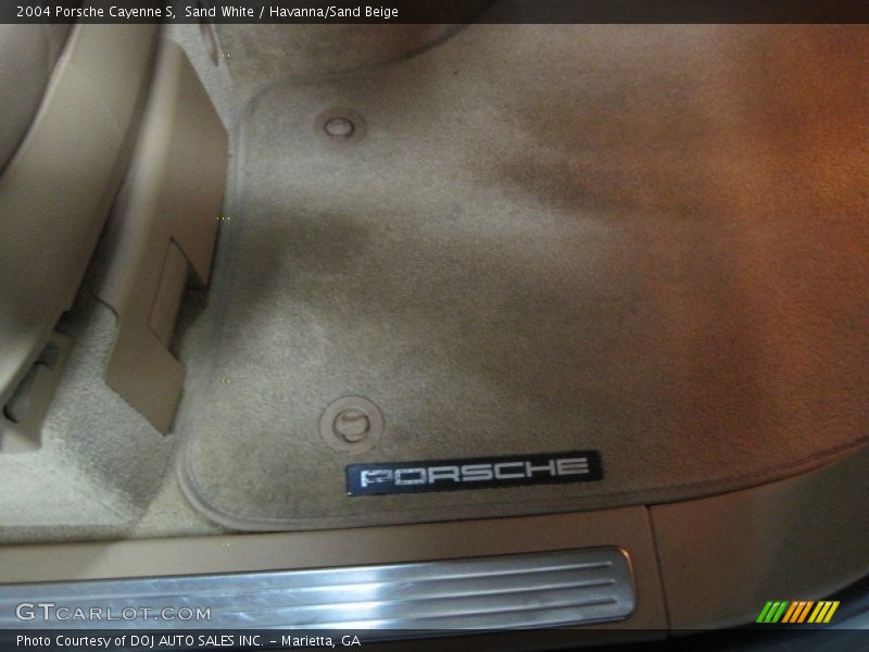 Sand White / Havanna/Sand Beige 2004 Porsche Cayenne S