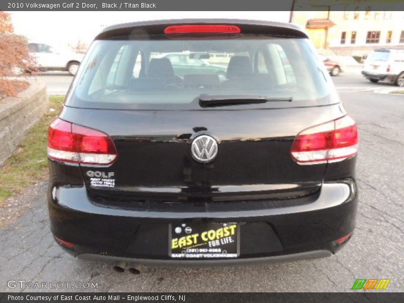 Black / Titan Black 2010 Volkswagen Golf 2 Door