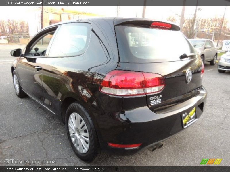 Black / Titan Black 2010 Volkswagen Golf 2 Door