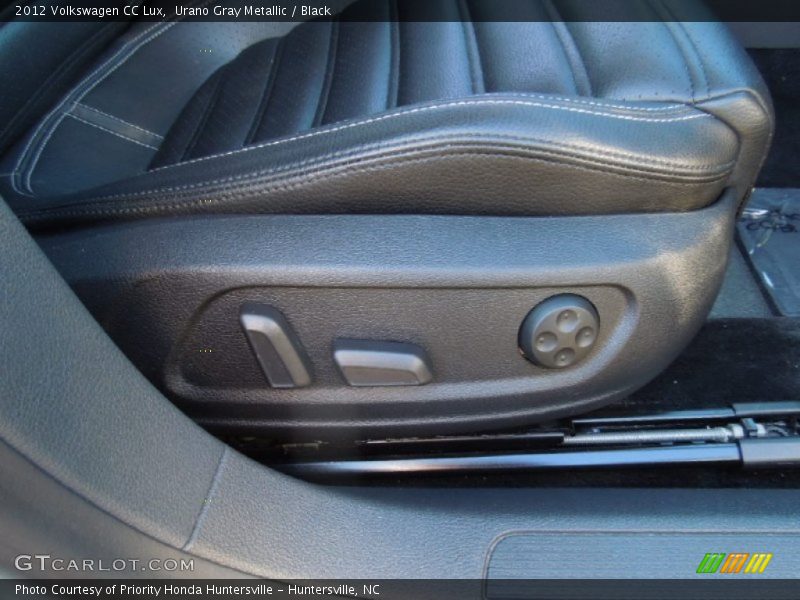 Urano Gray Metallic / Black 2012 Volkswagen CC Lux