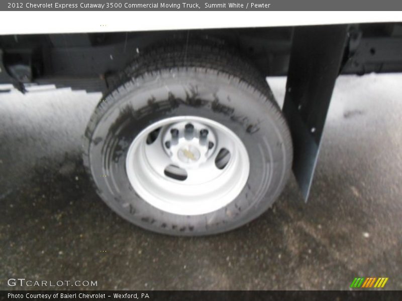 Summit White / Pewter 2012 Chevrolet Express Cutaway 3500 Commercial Moving Truck