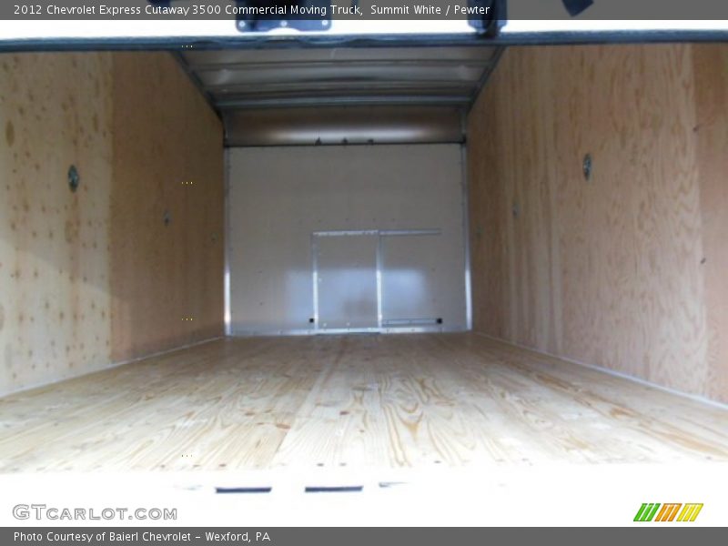 Summit White / Pewter 2012 Chevrolet Express Cutaway 3500 Commercial Moving Truck