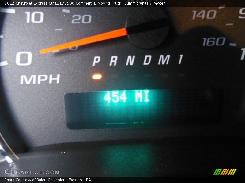 Summit White / Pewter 2012 Chevrolet Express Cutaway 3500 Commercial Moving Truck