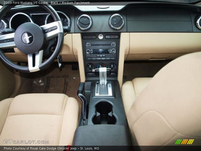 Black / Medium Parchment 2009 Ford Mustang V6 Coupe