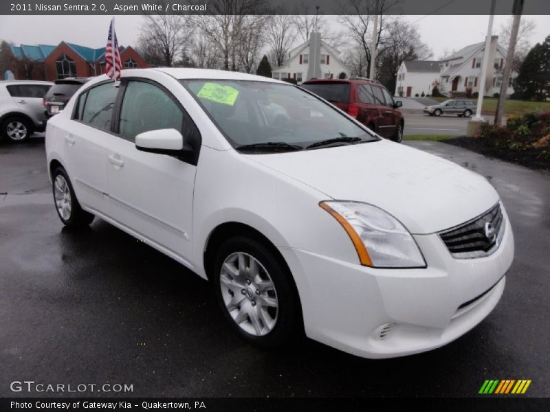 Aspen White / Charcoal 2011 Nissan Sentra 2.0
