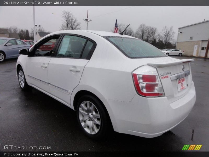 Aspen White / Charcoal 2011 Nissan Sentra 2.0