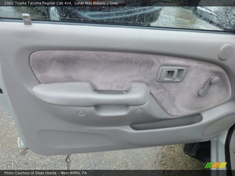 Lunar Mist Metallic / Gray 2002 Toyota Tacoma Regular Cab 4x4