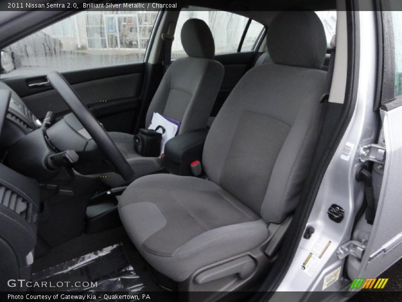 Brilliant Silver Metallic / Charcoal 2011 Nissan Sentra 2.0