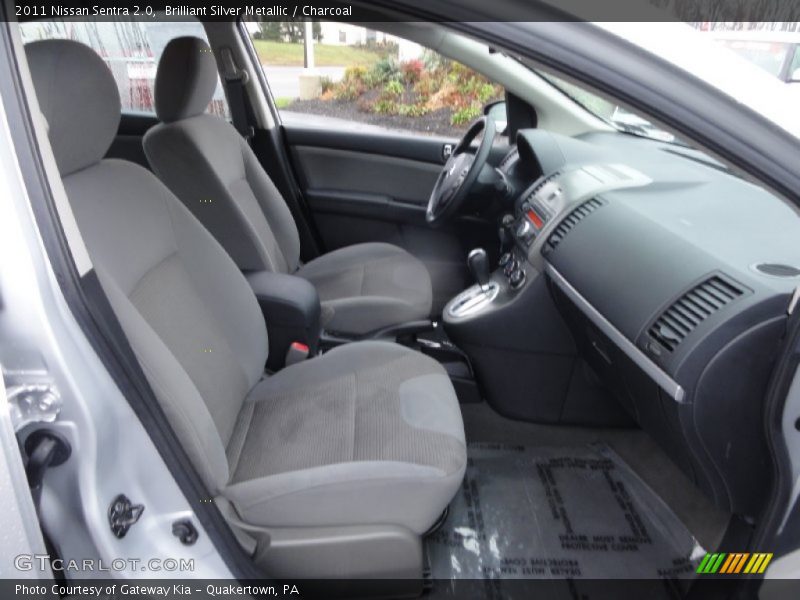 Brilliant Silver Metallic / Charcoal 2011 Nissan Sentra 2.0