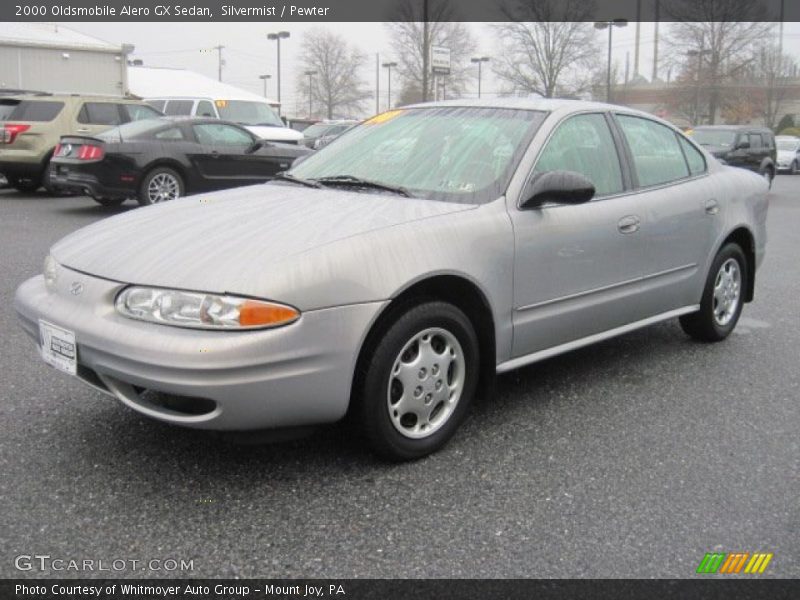Front 3/4 View of 2000 Alero GX Sedan