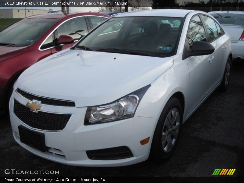 Summit White / Jet Black/Medium Titanium 2013 Chevrolet Cruze LS