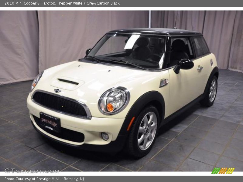 Pepper White / Grey/Carbon Black 2010 Mini Cooper S Hardtop