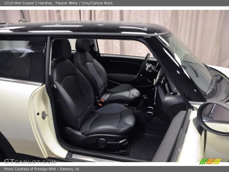 Pepper White / Grey/Carbon Black 2010 Mini Cooper S Hardtop