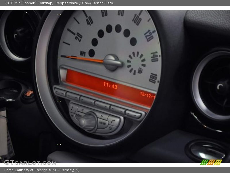 Pepper White / Grey/Carbon Black 2010 Mini Cooper S Hardtop