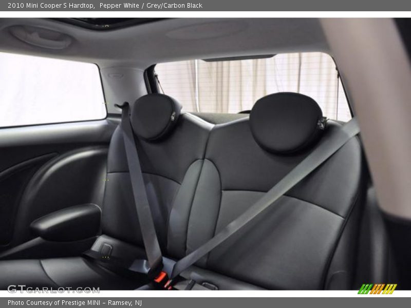 Pepper White / Grey/Carbon Black 2010 Mini Cooper S Hardtop