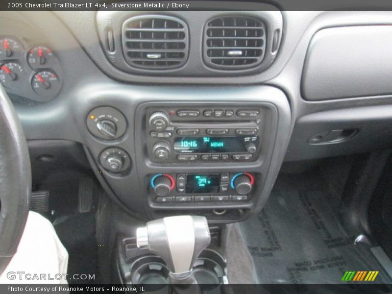 Silverstone Metallic / Ebony 2005 Chevrolet TrailBlazer LT 4x4